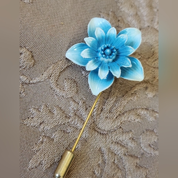 Vintage Jewelry - Vtg Enamel Floral Brooch Stick Pin
